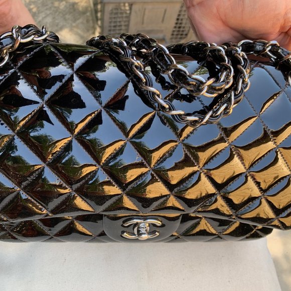 Chanel Classic Quilted Double Flap Black Patent Leather Jumbo Bag - Picture 16 of 17